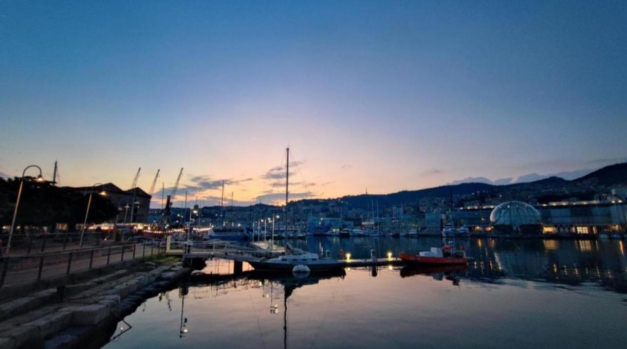 Sagegreən Flat Lägenhet Genua Exteriör bild